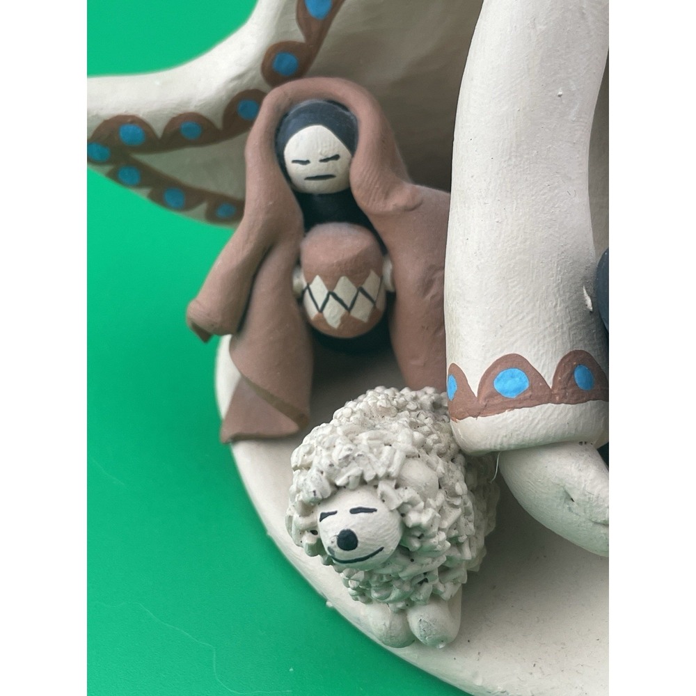 Native American Pottery Storyteller Angel Signed '93 Jo Venia 7 Children/2 Sheep - Picture 10 of 16